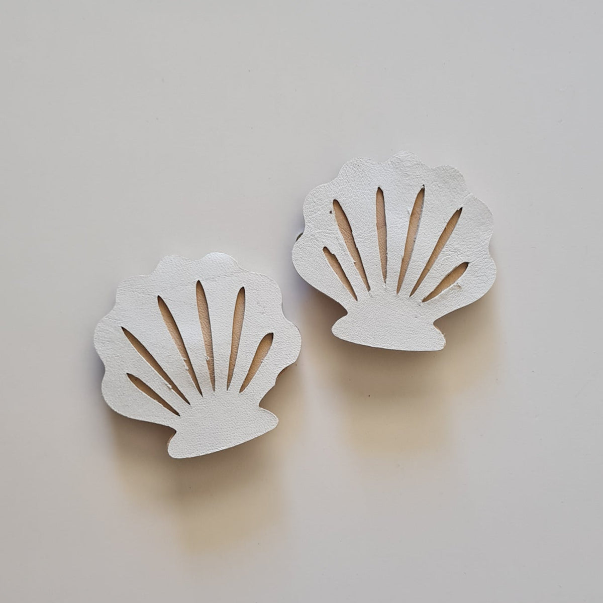 Petal Craft Seashell Clips