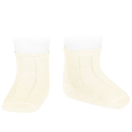 Condor Short Ceremony Baby Socks Cream