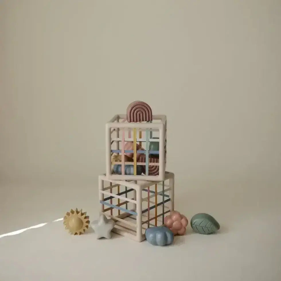 Mushie Elastic Shape Sorter